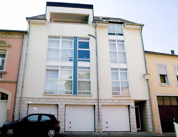 Ecole rue de l' 2004 06 002