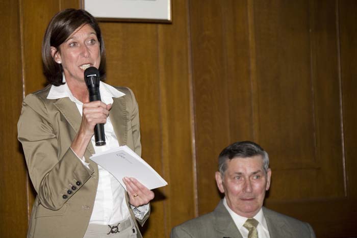 neiduerfseanceacad200704020