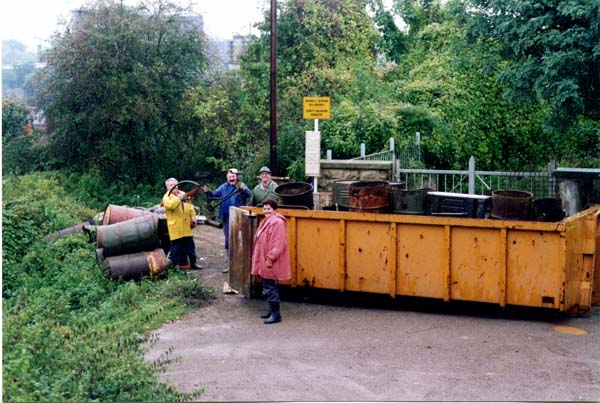 bowenacker1993002