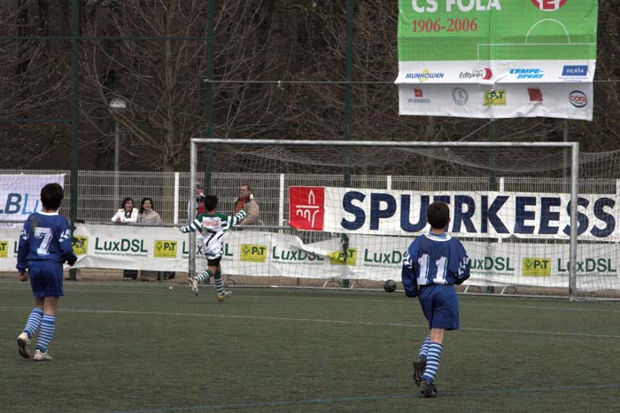 fola100_2006040178