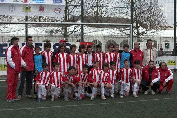 fola100_2006040184