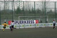 fola100_2006040201
