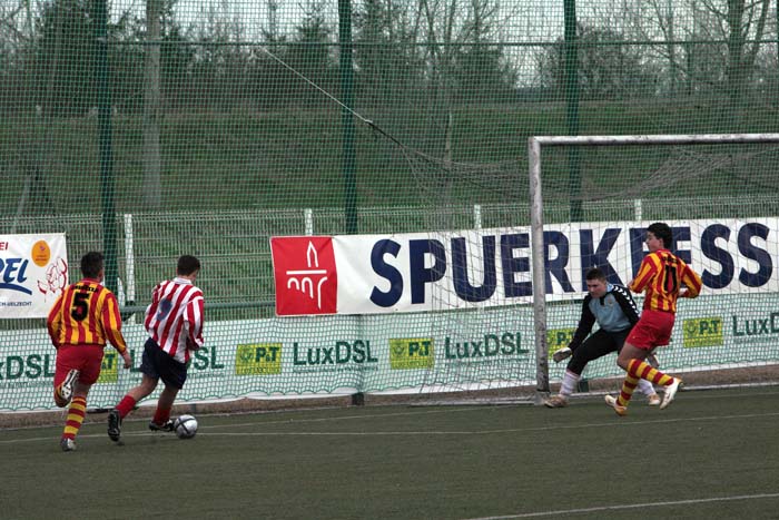 fola100_2006040123
