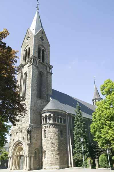 Eglise St Henri 2004 05 006