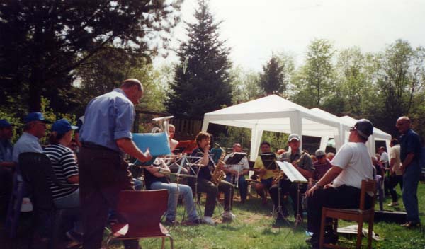 maifeier1999015