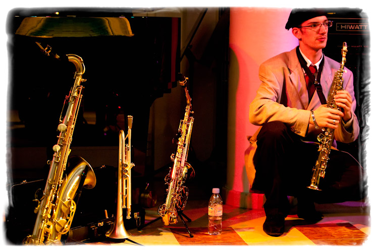 20091127_jazz_cafeteria_037