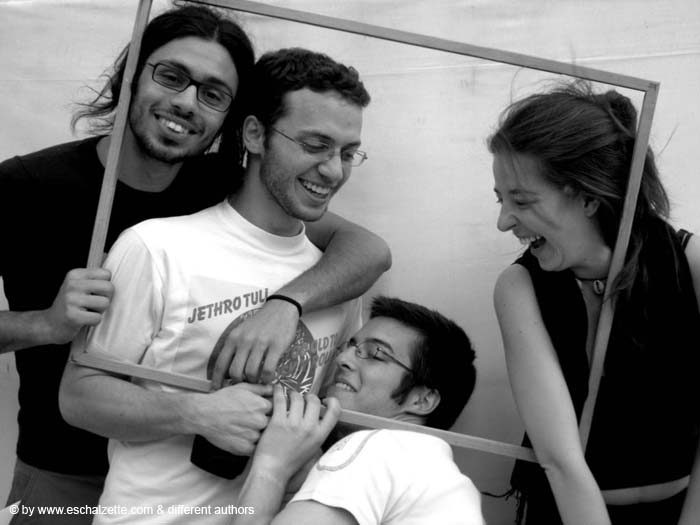 Friends__@-