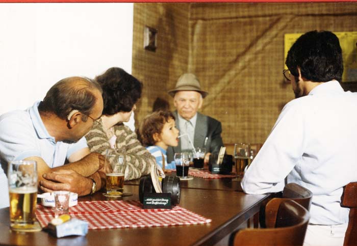 1988_den_dempel003