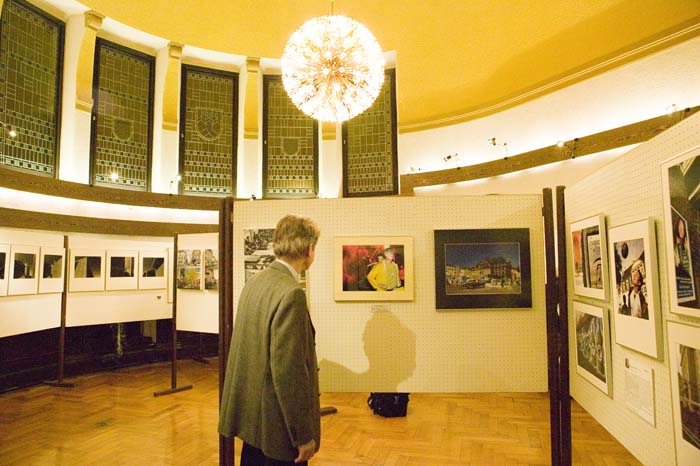 eschimpress200702020