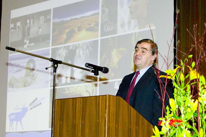 eschimpress200702041