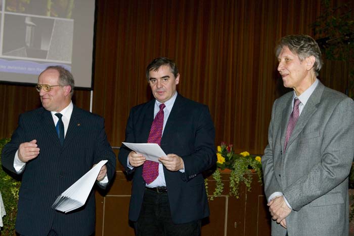 eschimpress200702053