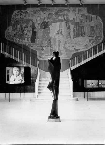 Musee Resistance 1975 02
