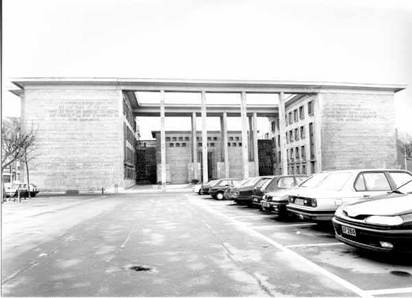 Musee Resistance 1995 001
