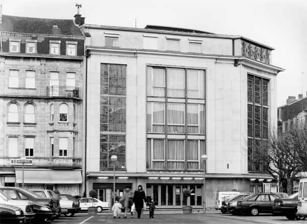 theatre 1995 02