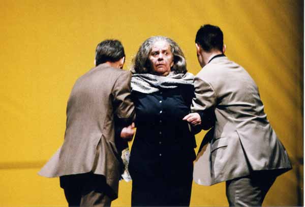 theatre 1997 ubbu get kinnek 01