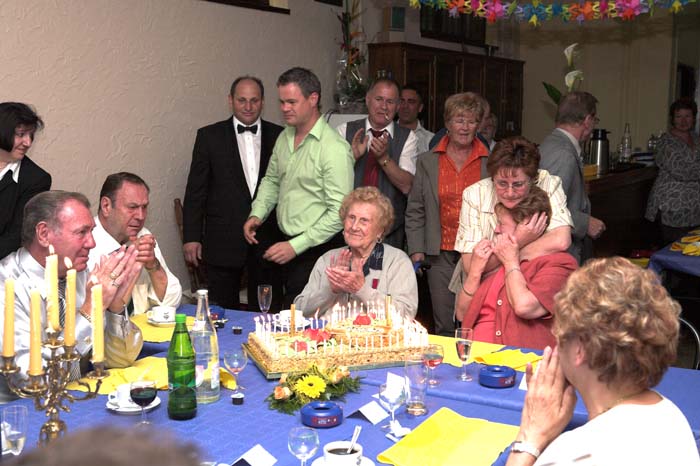 mond100ans200605067
