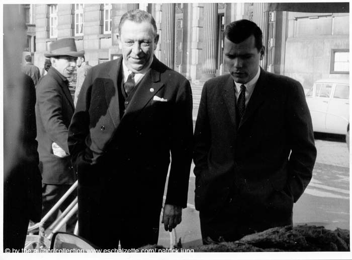 Visite de Mr Riskin amassadeur des USA 1963 03 15 003