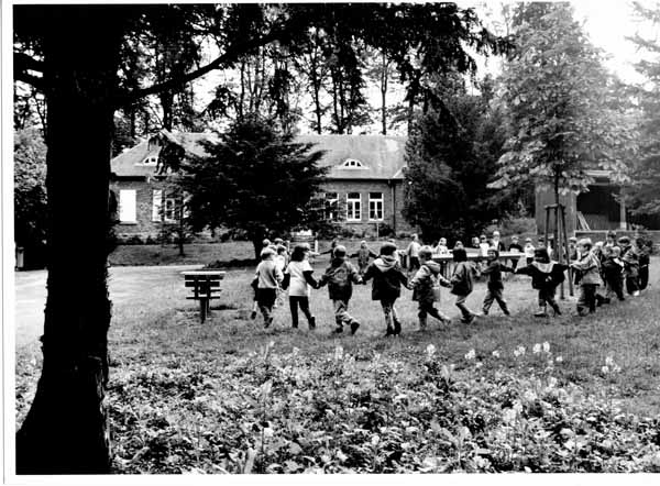 ecole en foret 1996 01