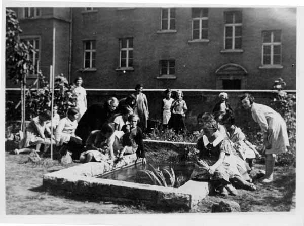 bruch 004 jardin scolaire