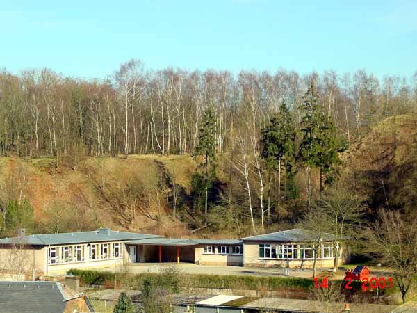 neudorfrue200102  Ecole