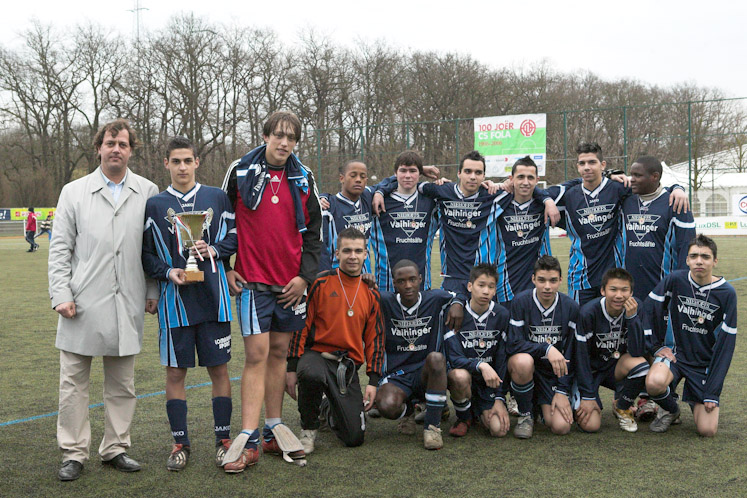 fola100_2006040079