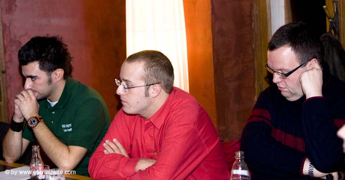 20071219jsassembleegen005