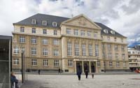 hoteldeville