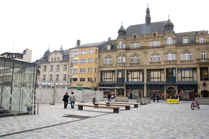 hoteldevilleplace200701003