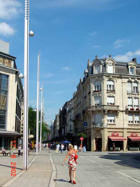 alzetterue200208 (1)