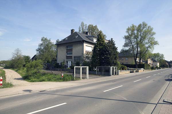 ehlerangerue200504002