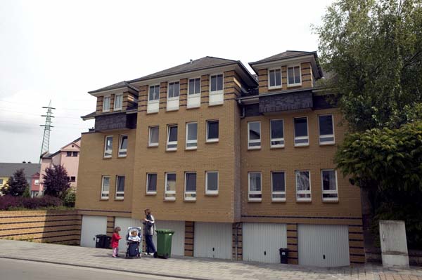 mousset200506003