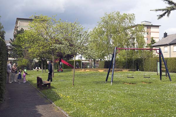 pierrardjp200505004