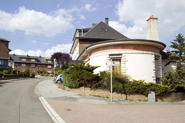 velletrirue200505001