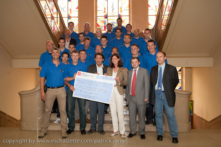 20090526_90ans_araesch_remisecheque_008