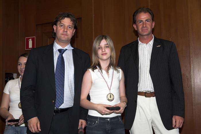 majorettesred_gvers200505004